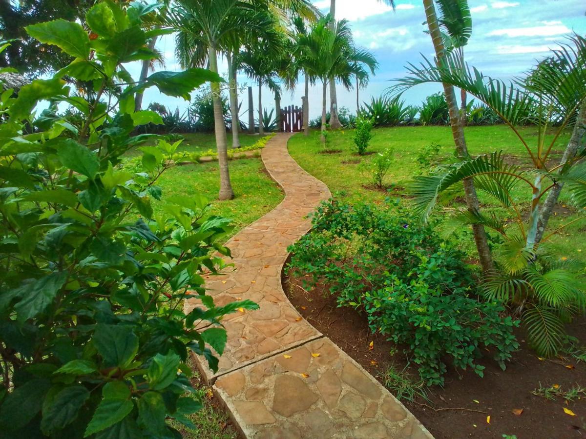 Villa Colibri Nosy-Be Exterior foto